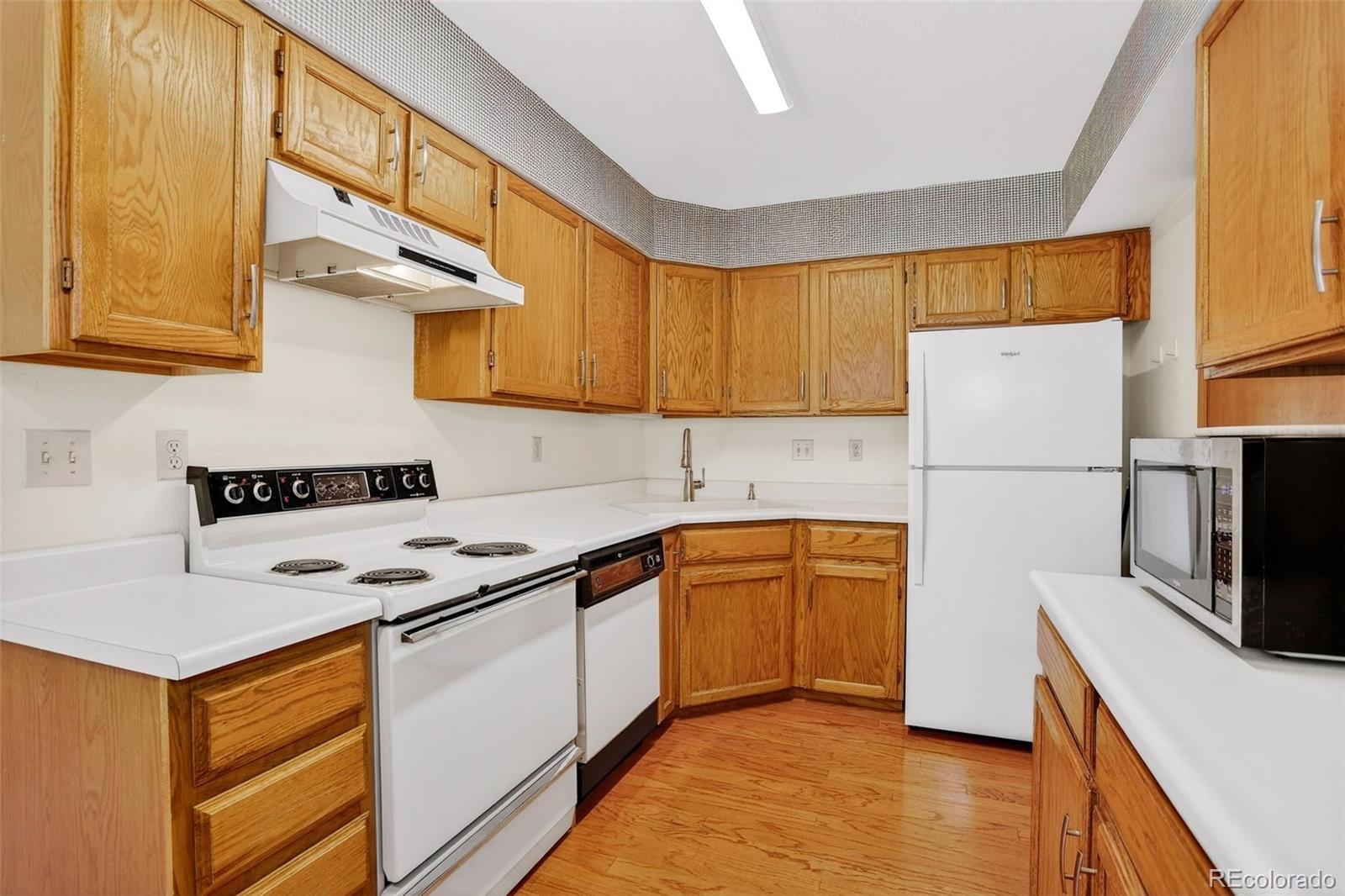 MLS Image #12 for 9157 w cedar drive,lakewood, Colorado