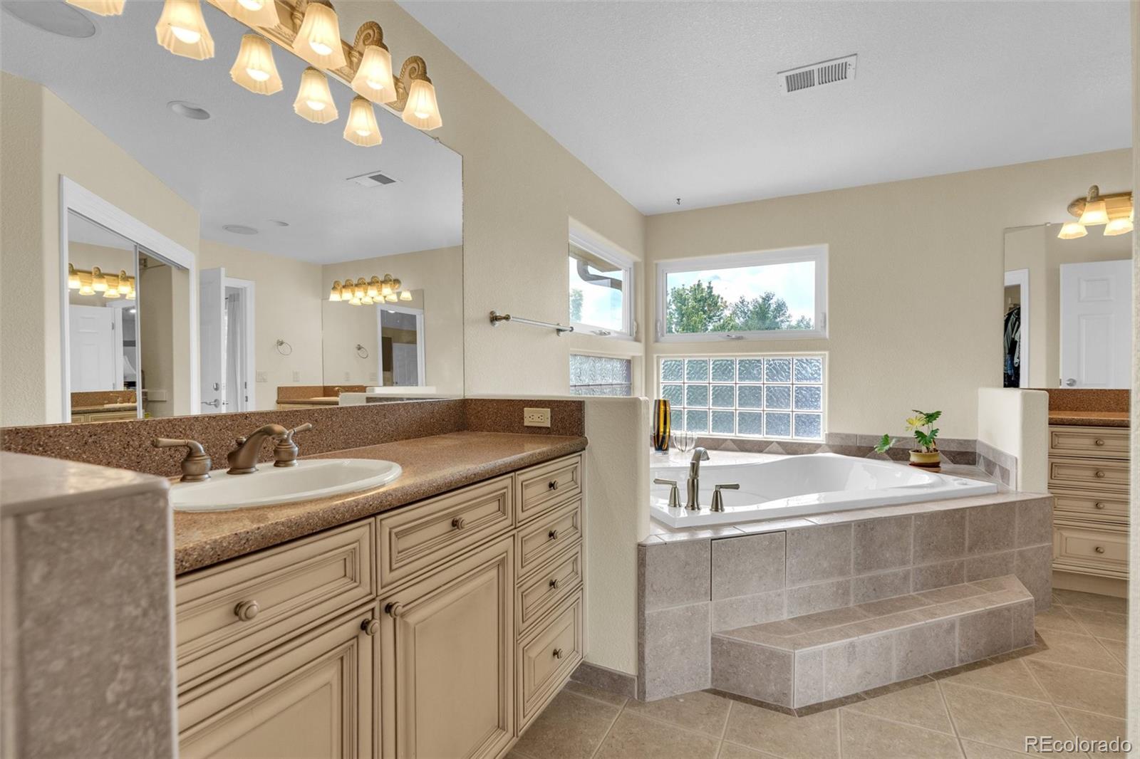 MLS Image #22 for 6493 s sedalia street,centennial, Colorado
