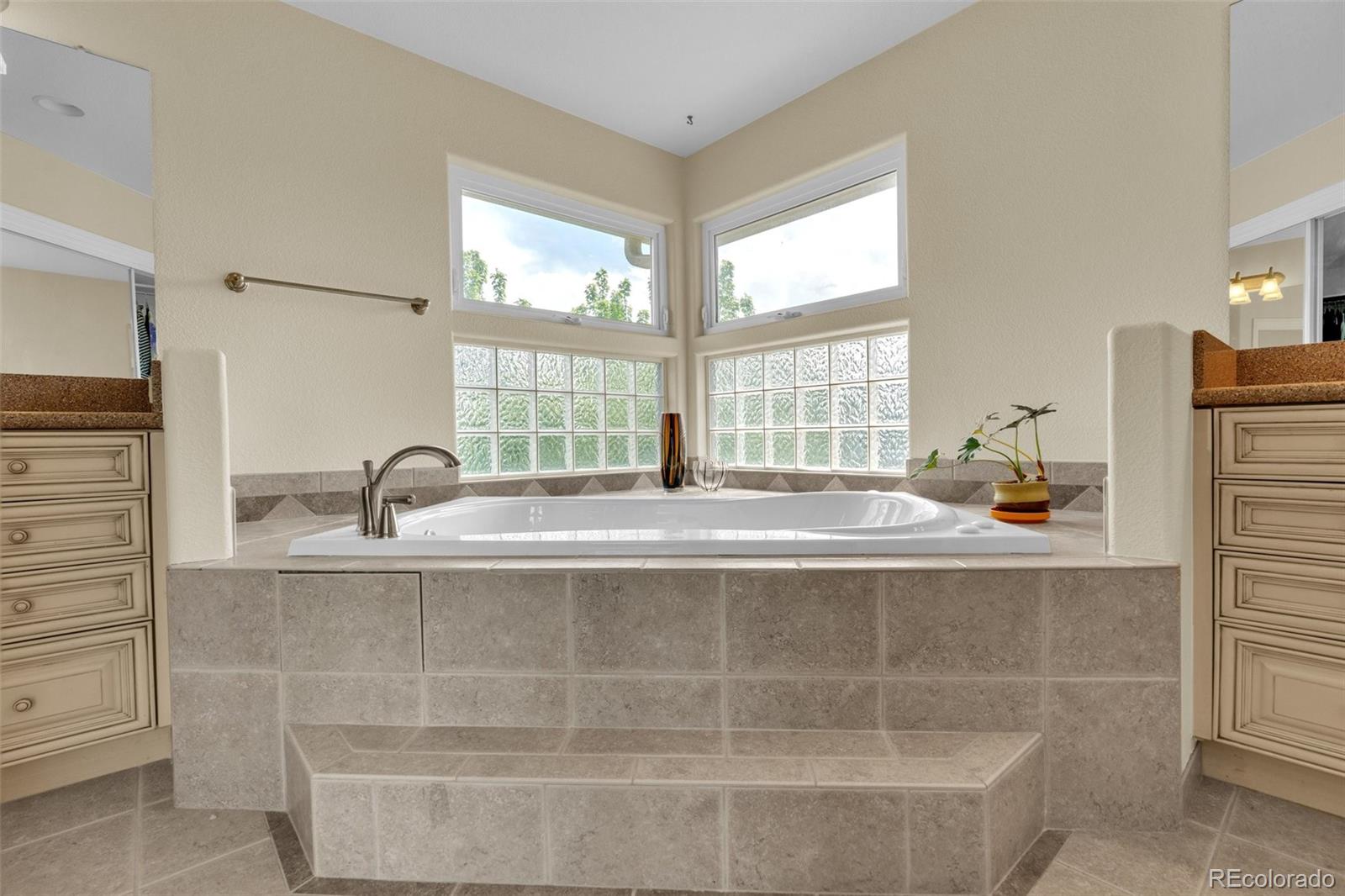 MLS Image #23 for 6493 s sedalia street,centennial, Colorado