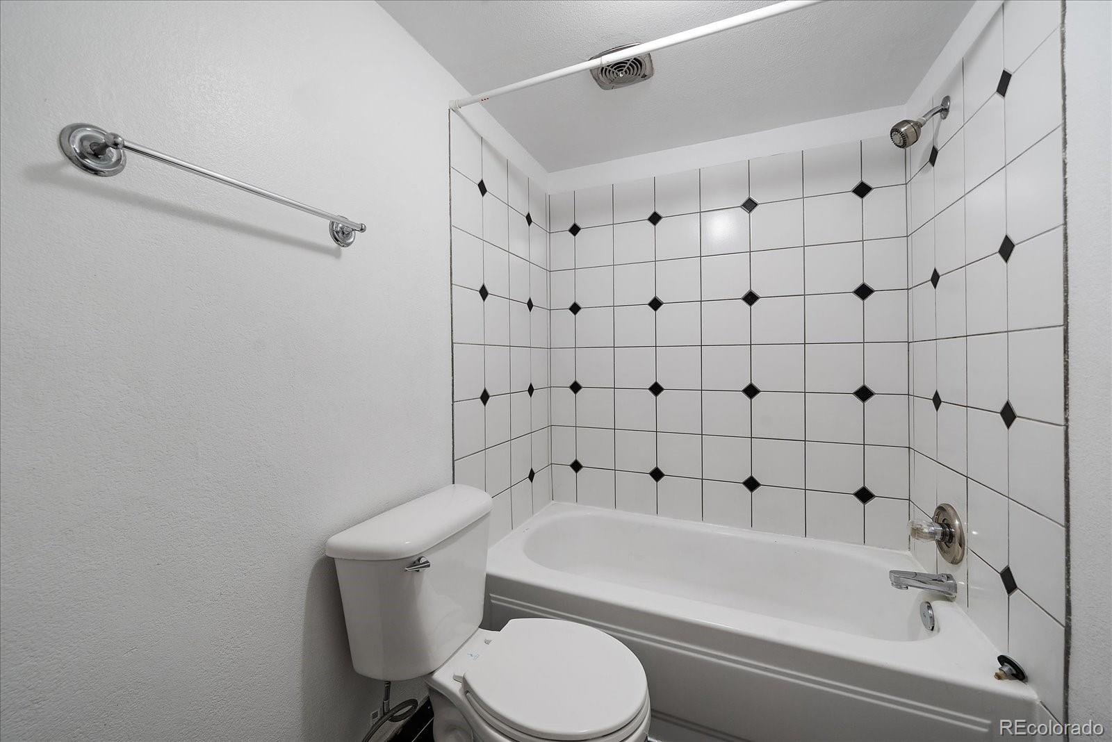 MLS Image #16 for 1267 n lafayette street,denver, Colorado