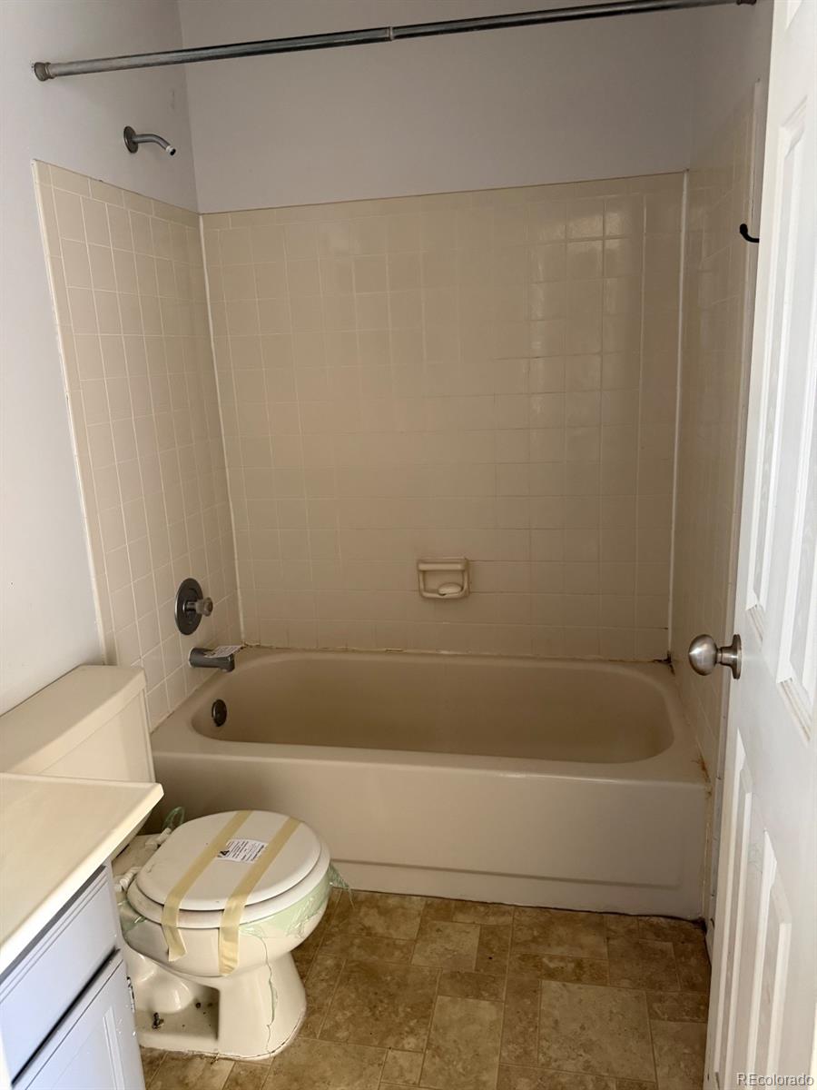 MLS Image #6 for 11917 e ford drive ,aurora, Colorado