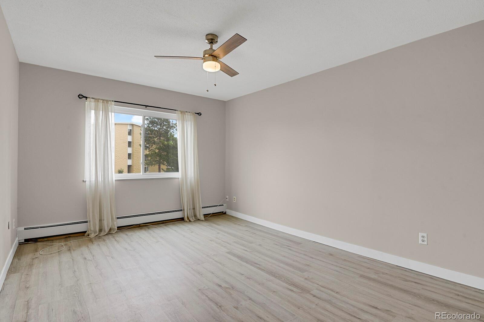 MLS Image #15 for 13618 e bethany place,aurora, Colorado