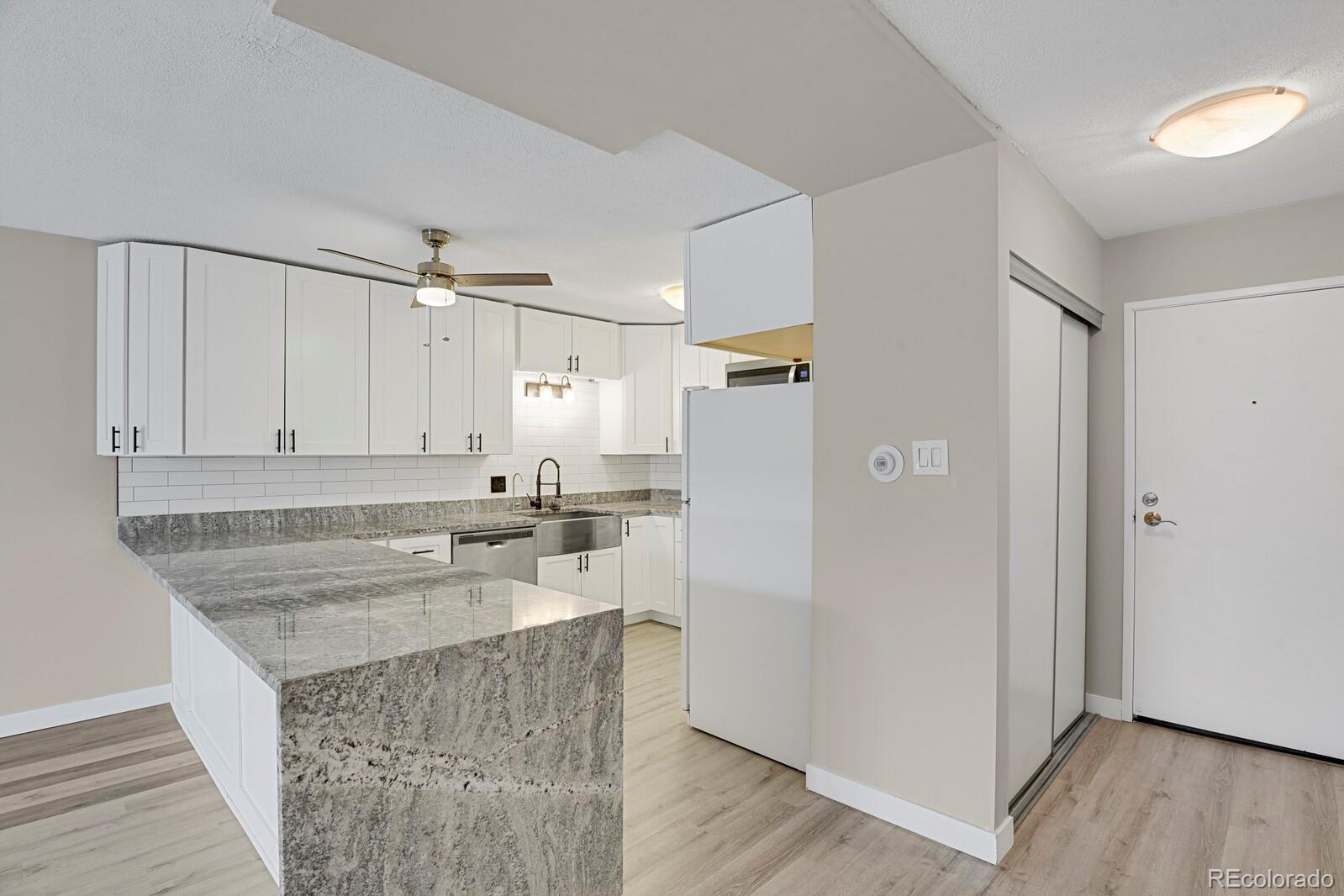 MLS Image #4 for 13618 e bethany place,aurora, Colorado