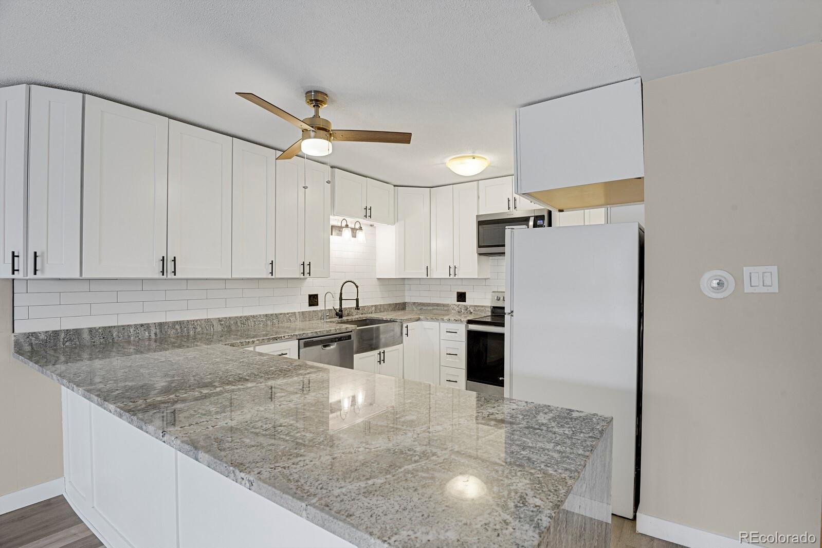 MLS Image #5 for 13618 e bethany place,aurora, Colorado