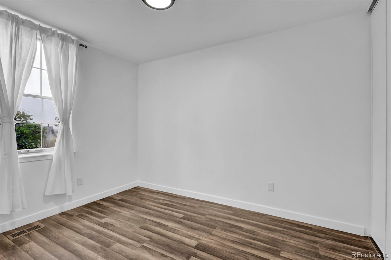MLS Image #10 for 19768 e princeton place,aurora, Colorado