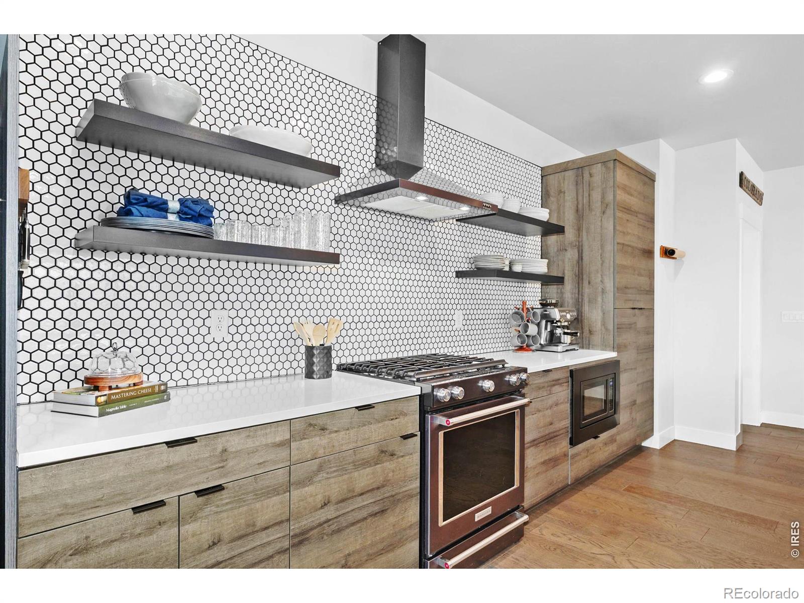MLS Image #16 for 6295  king court,denver, Colorado