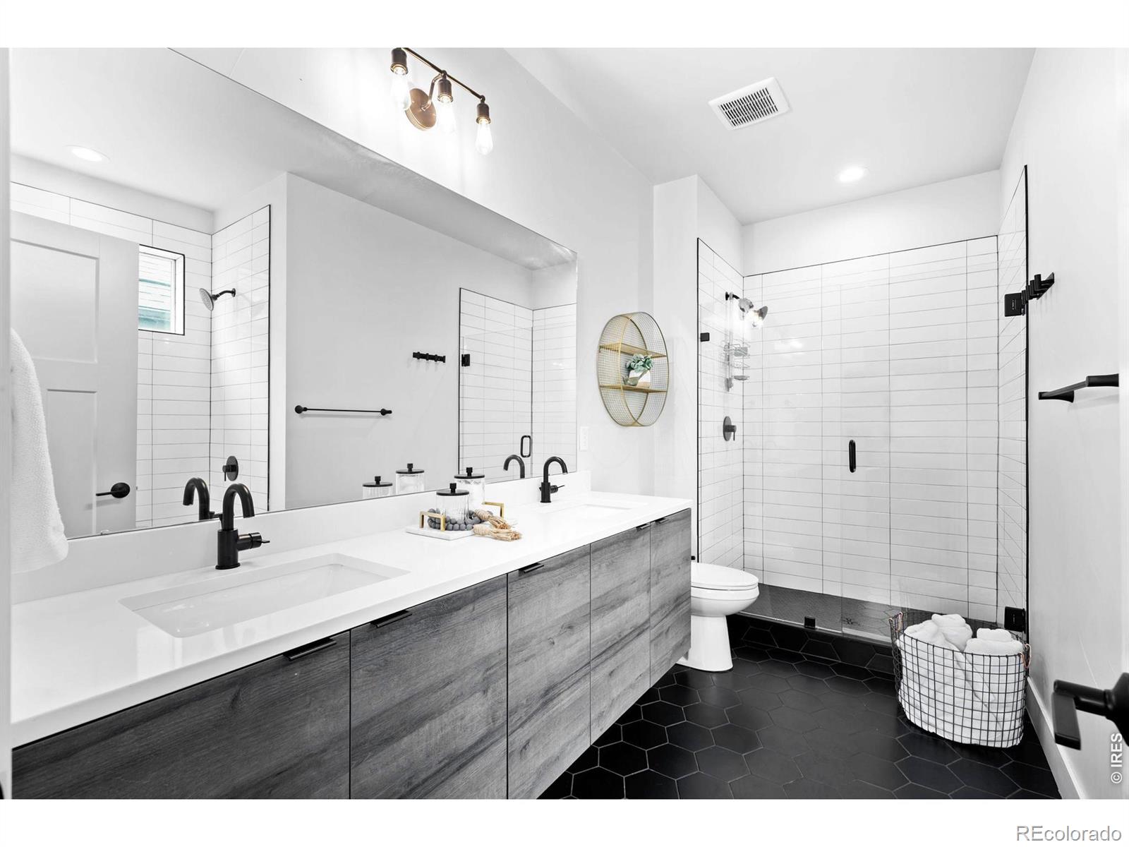 MLS Image #21 for 6295  king court,denver, Colorado