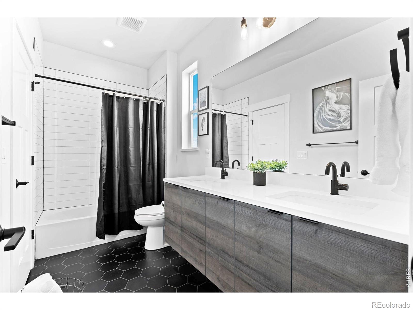 MLS Image #23 for 6295  king court,denver, Colorado