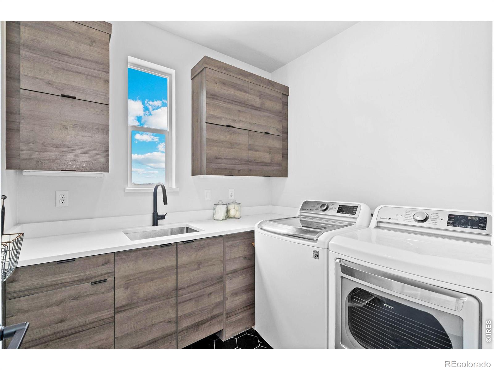 MLS Image #32 for 6295  king court,denver, Colorado