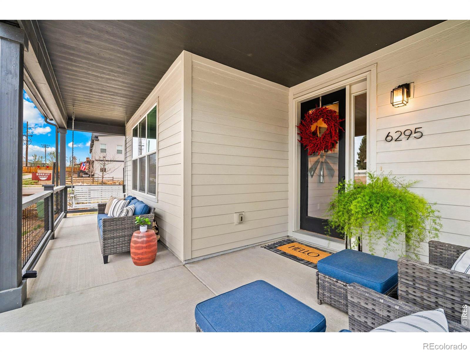 MLS Image #4 for 6295  king court,denver, Colorado