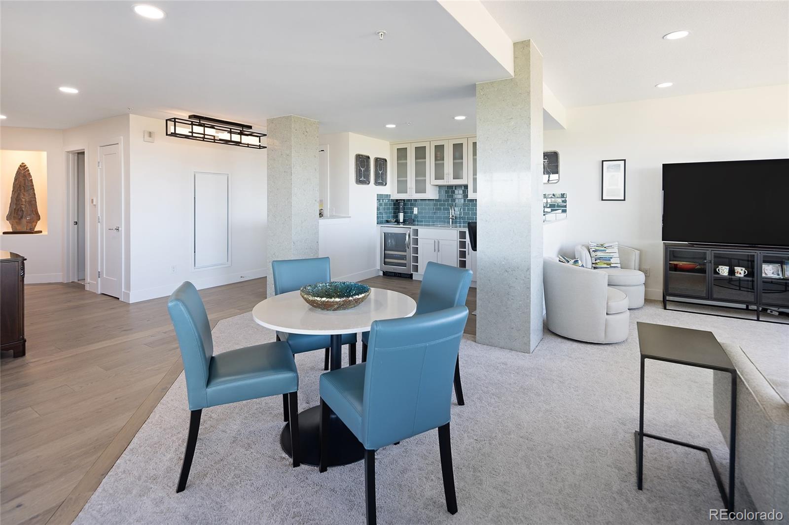 MLS Image #6 for 1650  fillmore street,denver, Colorado