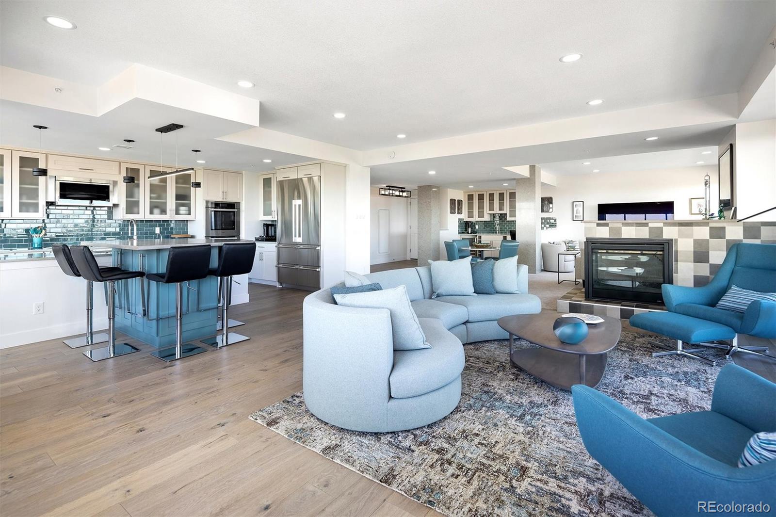 MLS Image #9 for 1650  fillmore street,denver, Colorado