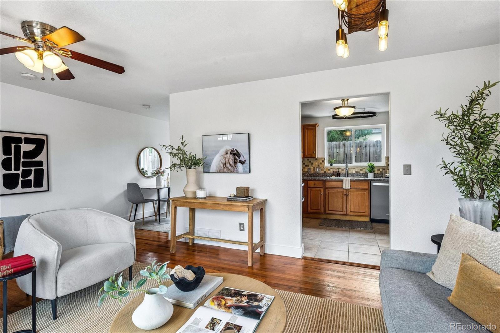 MLS Image #10 for 3560 n steele street,denver, Colorado