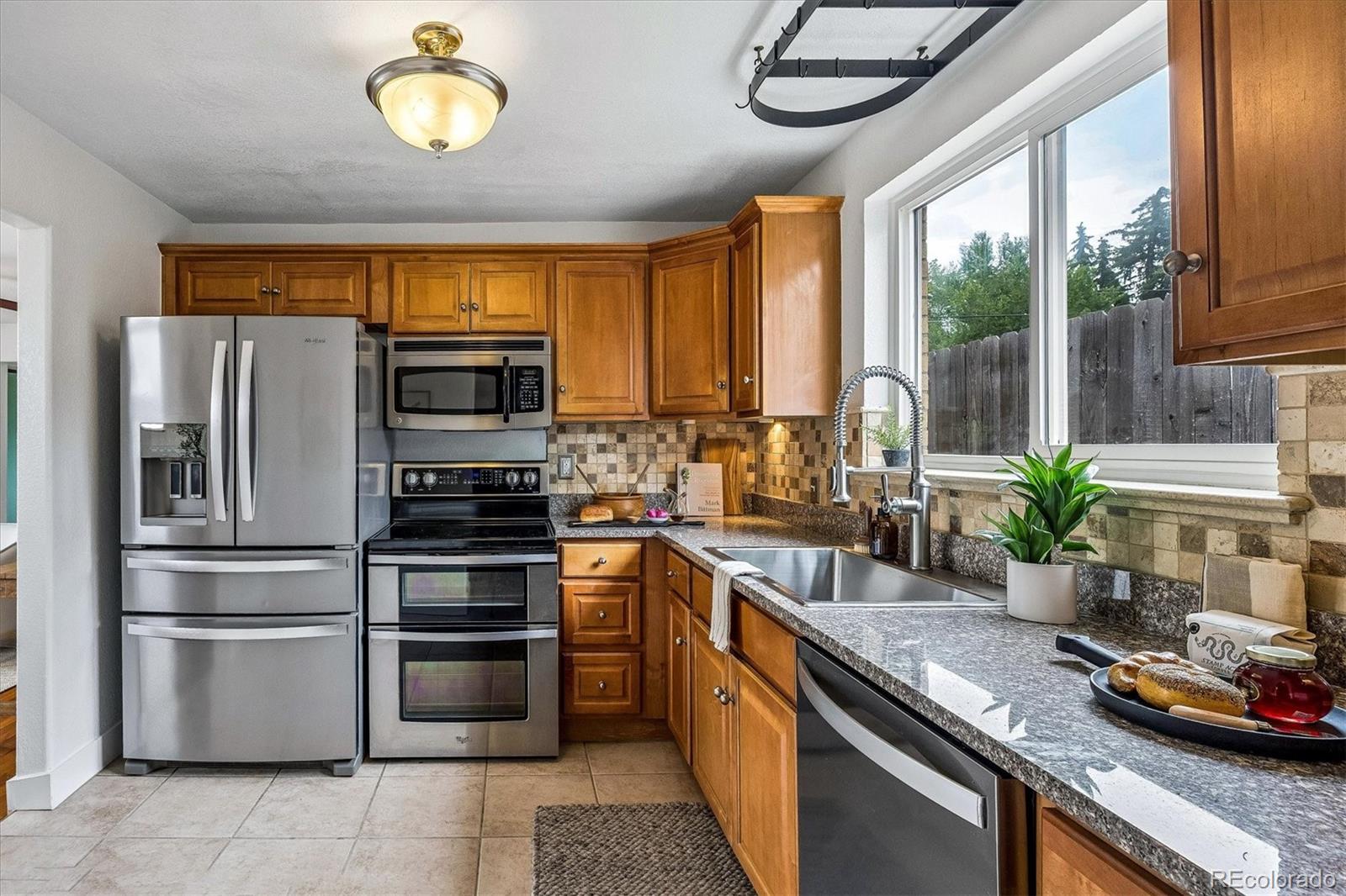 MLS Image #13 for 3560 n steele street,denver, Colorado