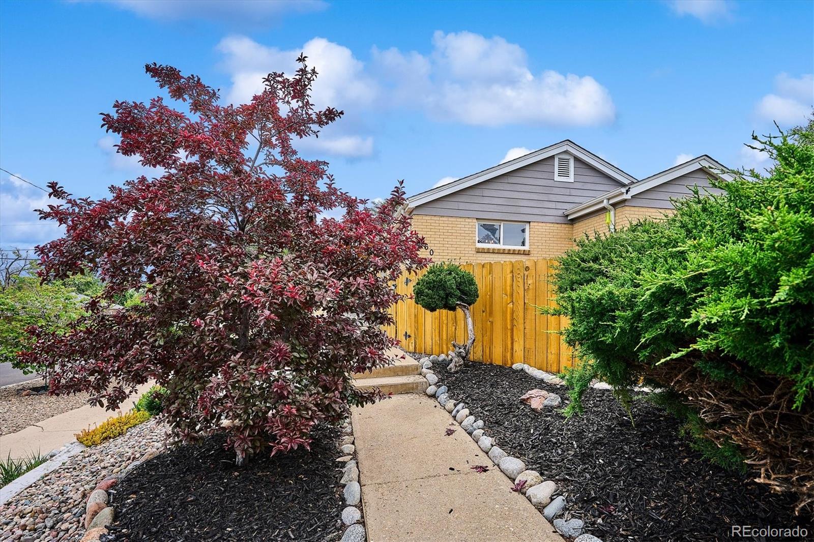 MLS Image #3 for 3560 n steele street,denver, Colorado