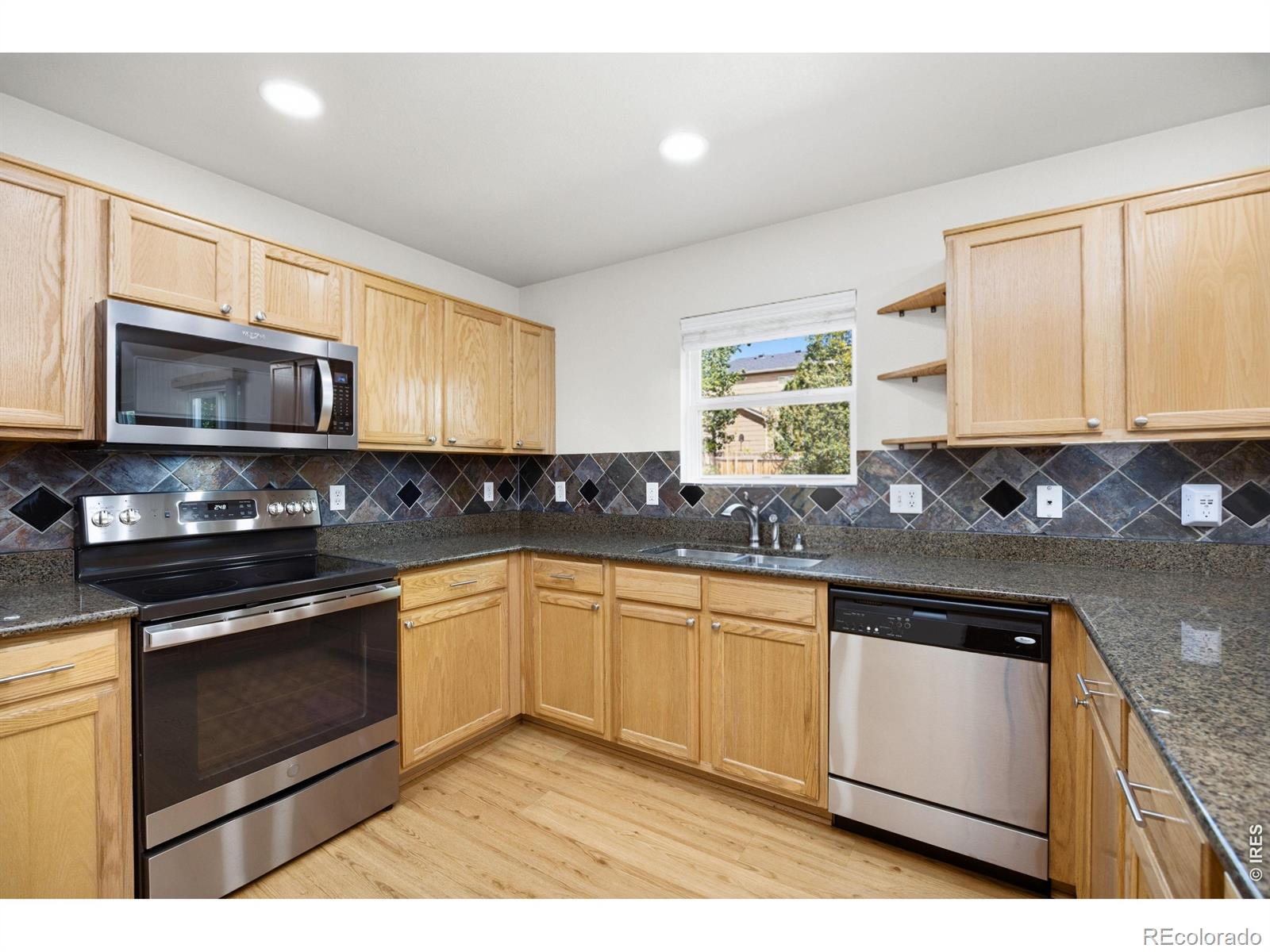 MLS Image #14 for 13632  wrangler way,mead, Colorado