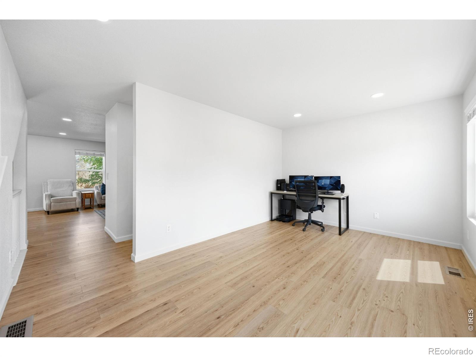 MLS Image #6 for 13632  wrangler way,mead, Colorado