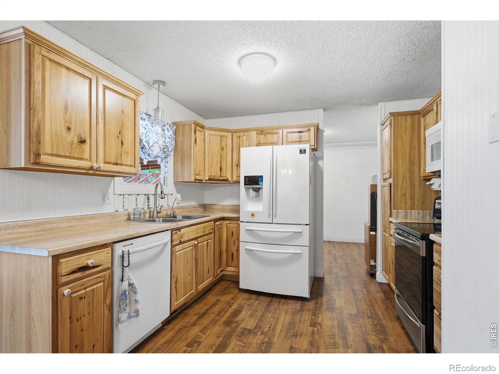 MLS Image #8 for 3726  conifer drive,loveland, Colorado