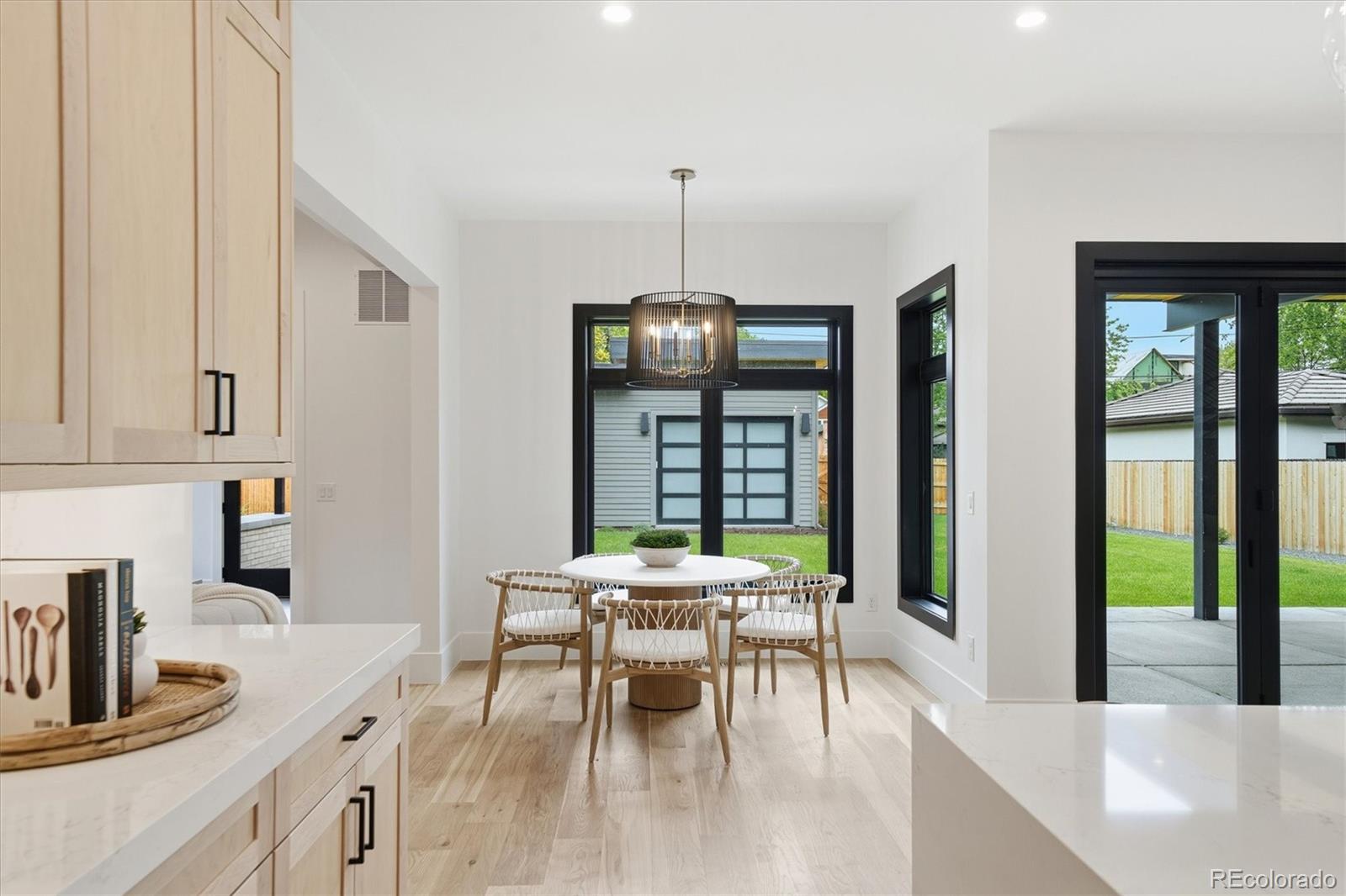 MLS Image #14 for 2442 s saint paul street,denver, Colorado