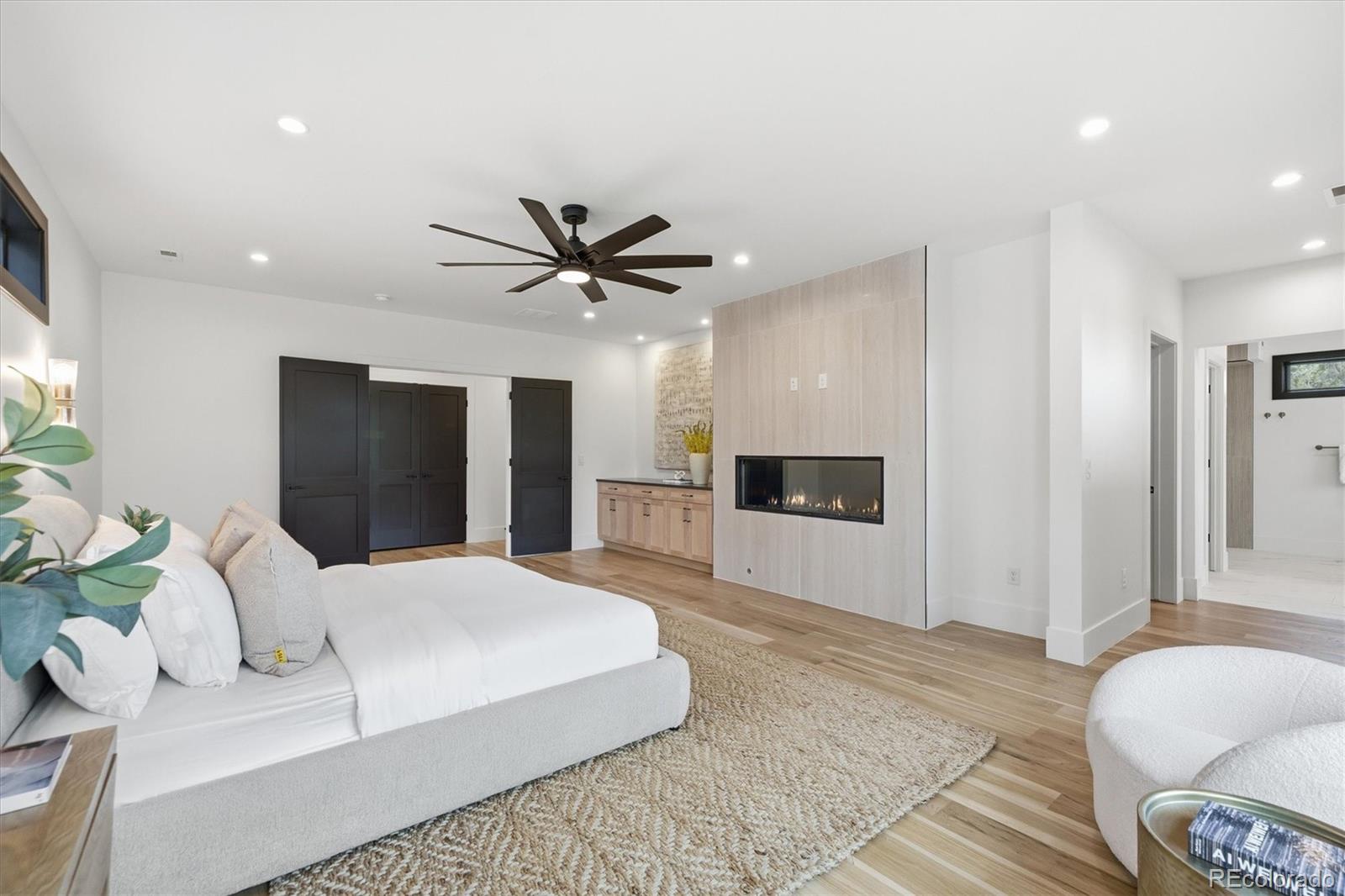MLS Image #24 for 2442 s saint paul street,denver, Colorado