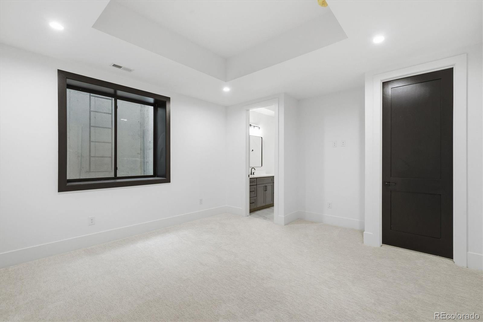 MLS Image #44 for 2442 s saint paul street,denver, Colorado