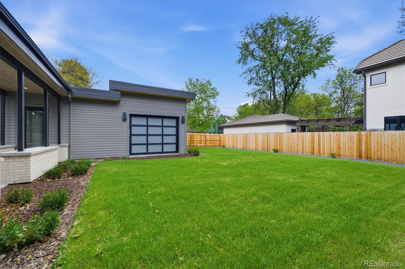MLS Image #47 for 2442 s saint paul street,denver, Colorado