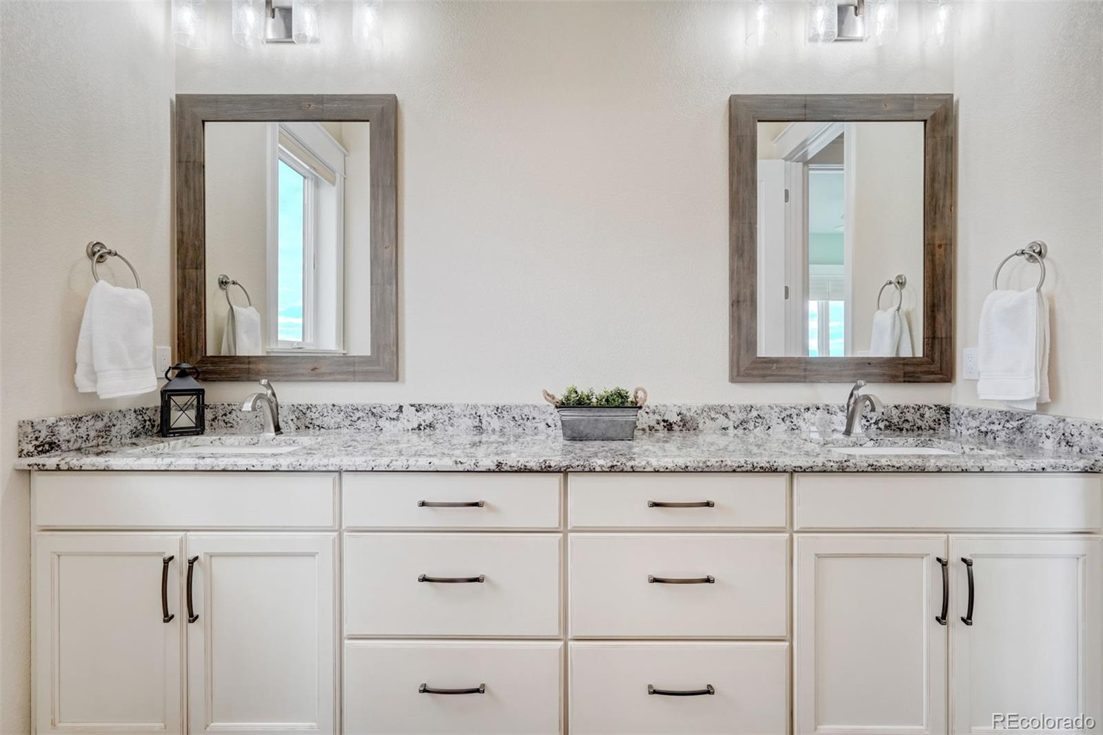 MLS Image #14 for 6720  jicarilla drive,colorado springs, Colorado