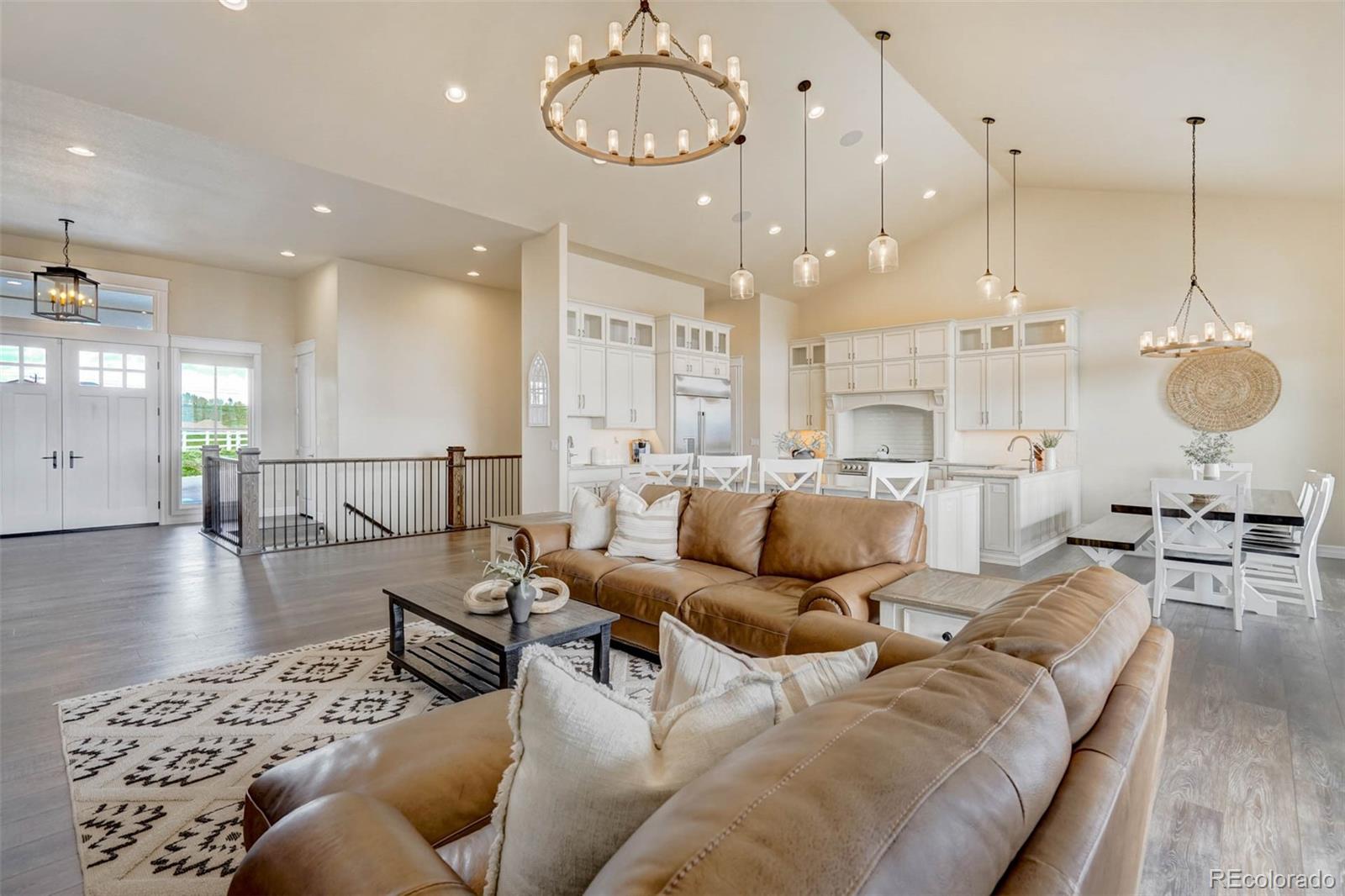 MLS Image #4 for 6720  jicarilla drive,colorado springs, Colorado