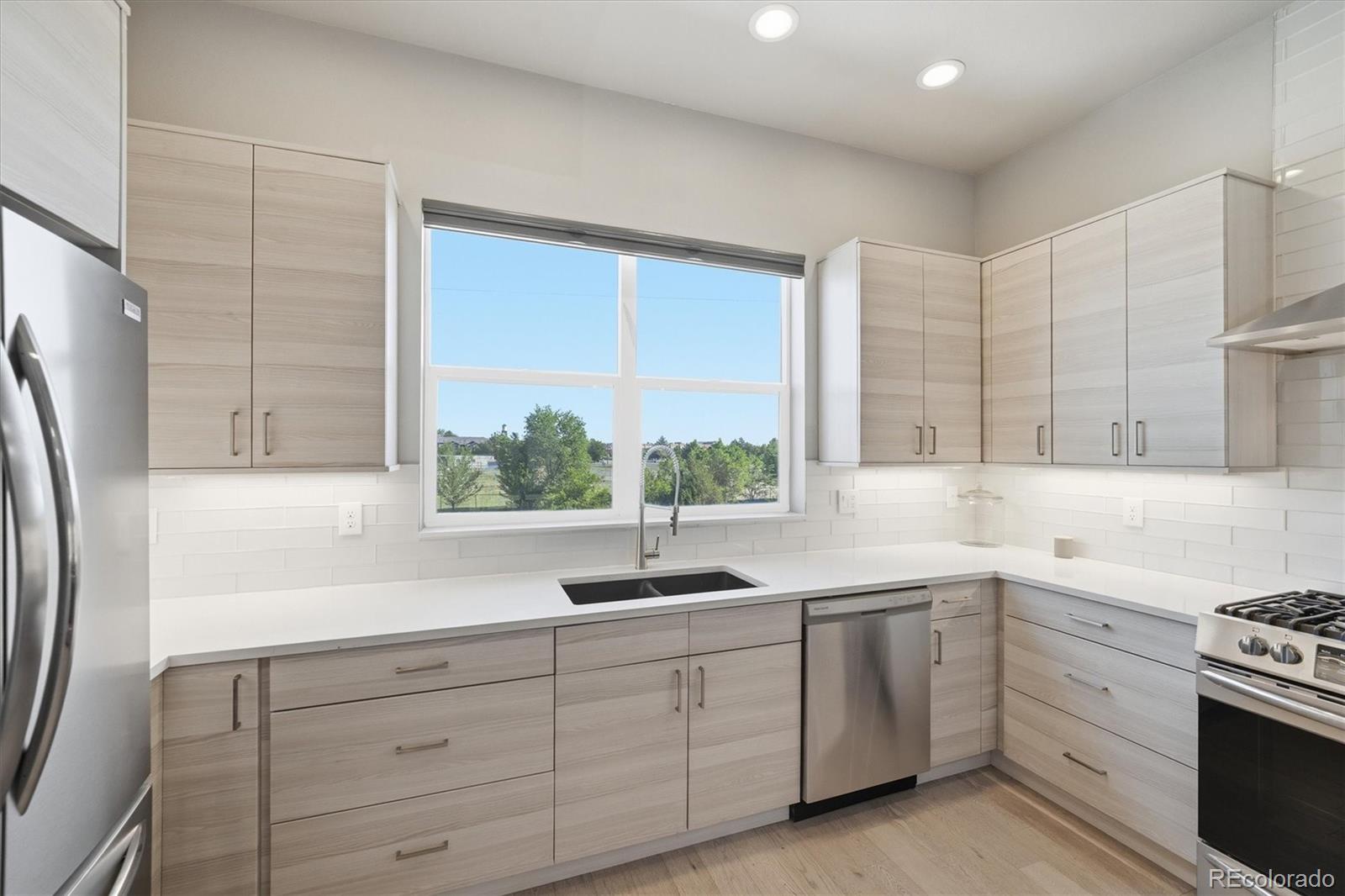 MLS Image #15 for 7851 w 51st avenue,arvada, Colorado