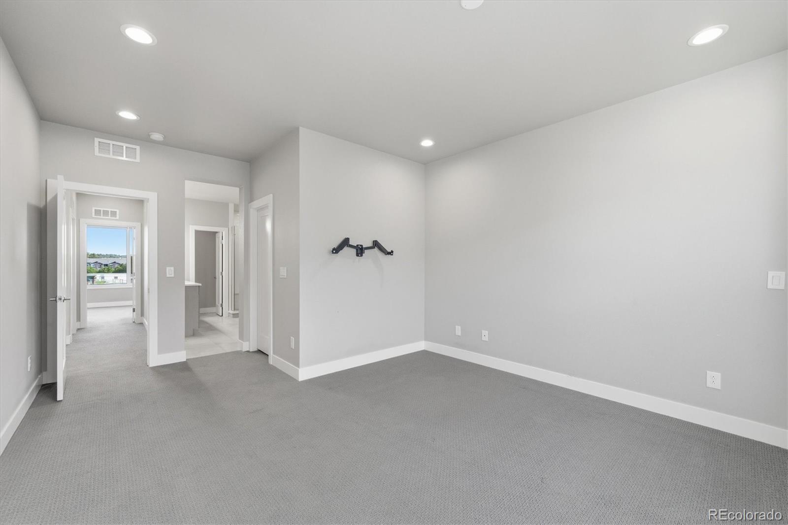 MLS Image #26 for 7851 w 51st avenue,arvada, Colorado