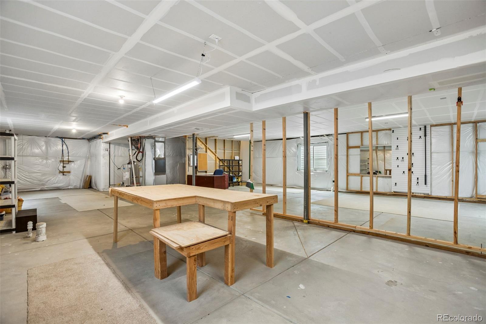 MLS Image #27 for 855 n waterloo circle,aurora, Colorado