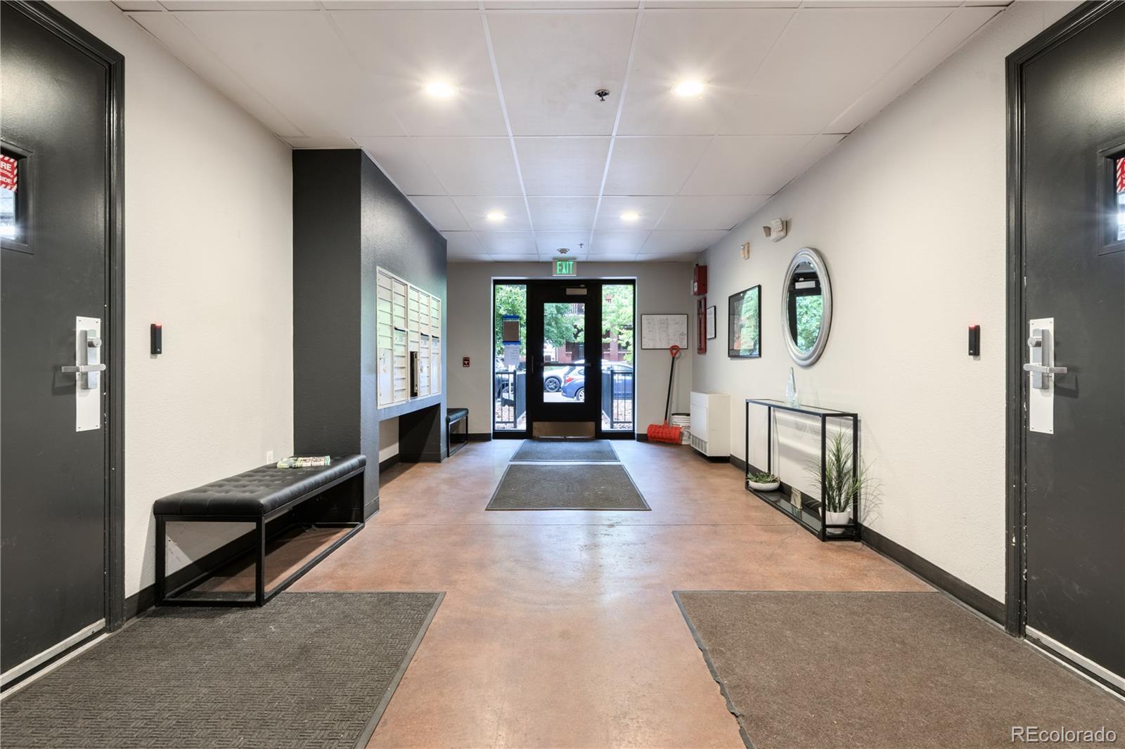 MLS Image #20 for 1623  saint paul street,denver, Colorado