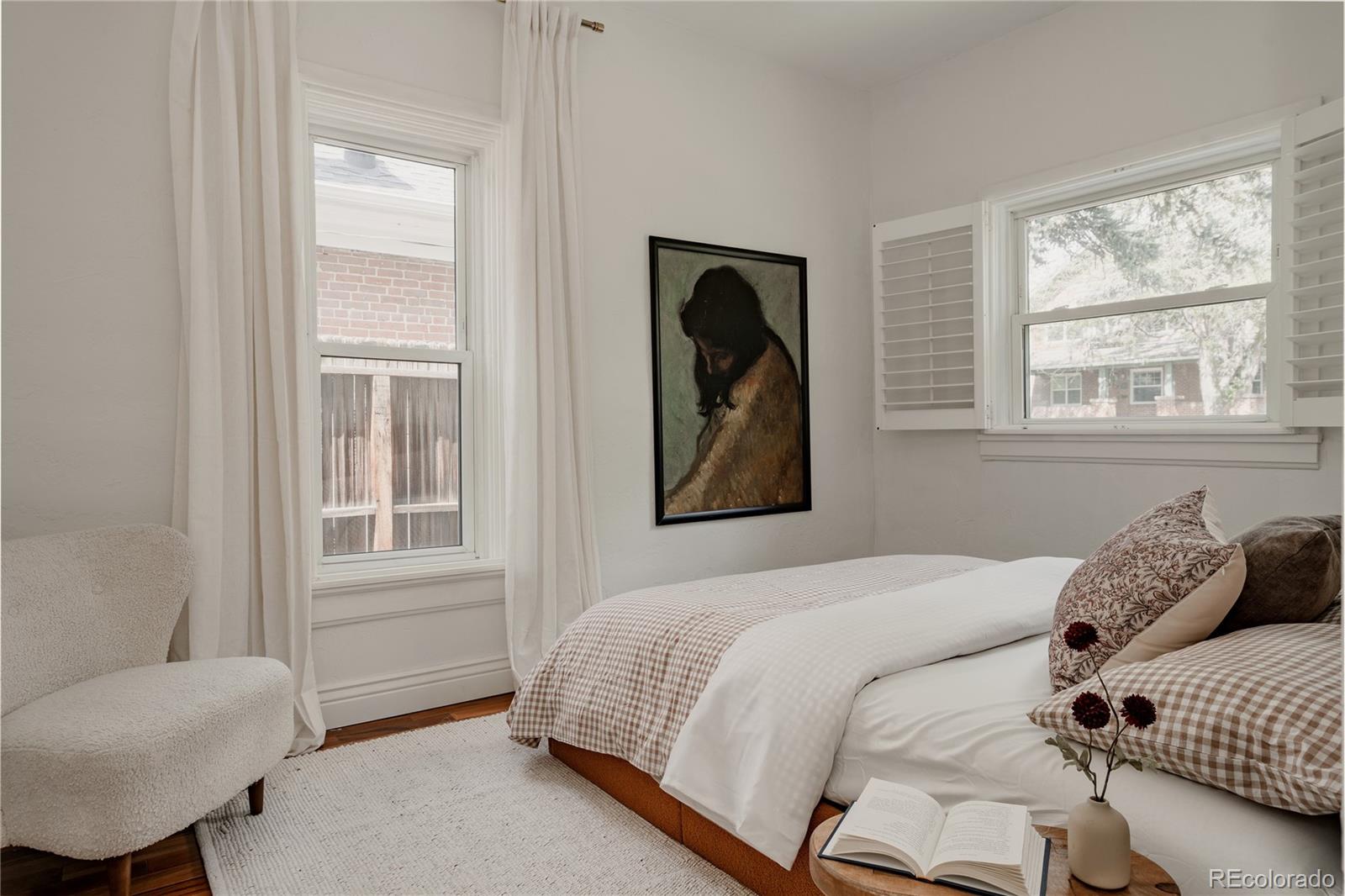 MLS Image #14 for 1679 s grant street,denver, Colorado