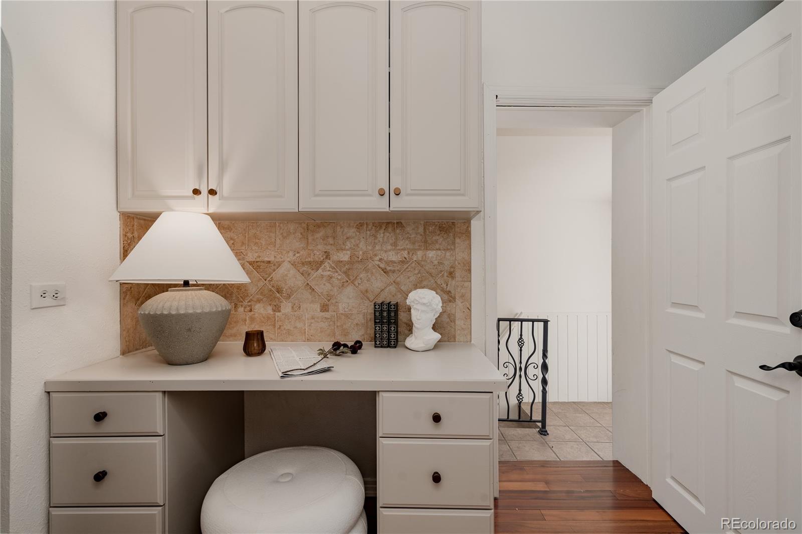 MLS Image #17 for 1679 s grant street,denver, Colorado