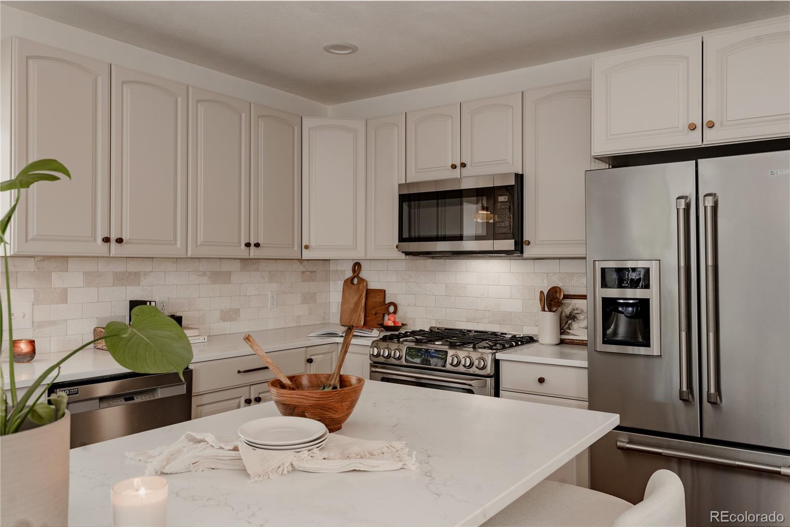 MLS Image #19 for 1679 s grant street,denver, Colorado
