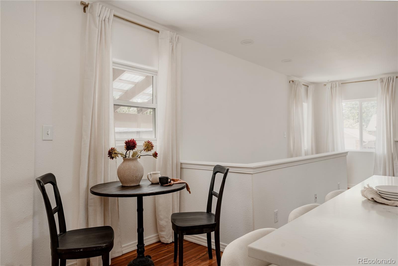 MLS Image #21 for 1679 s grant street,denver, Colorado