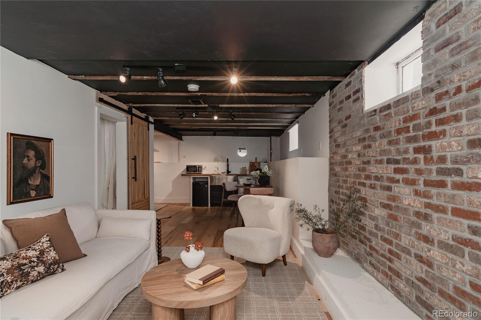 MLS Image #31 for 1679 s grant street,denver, Colorado
