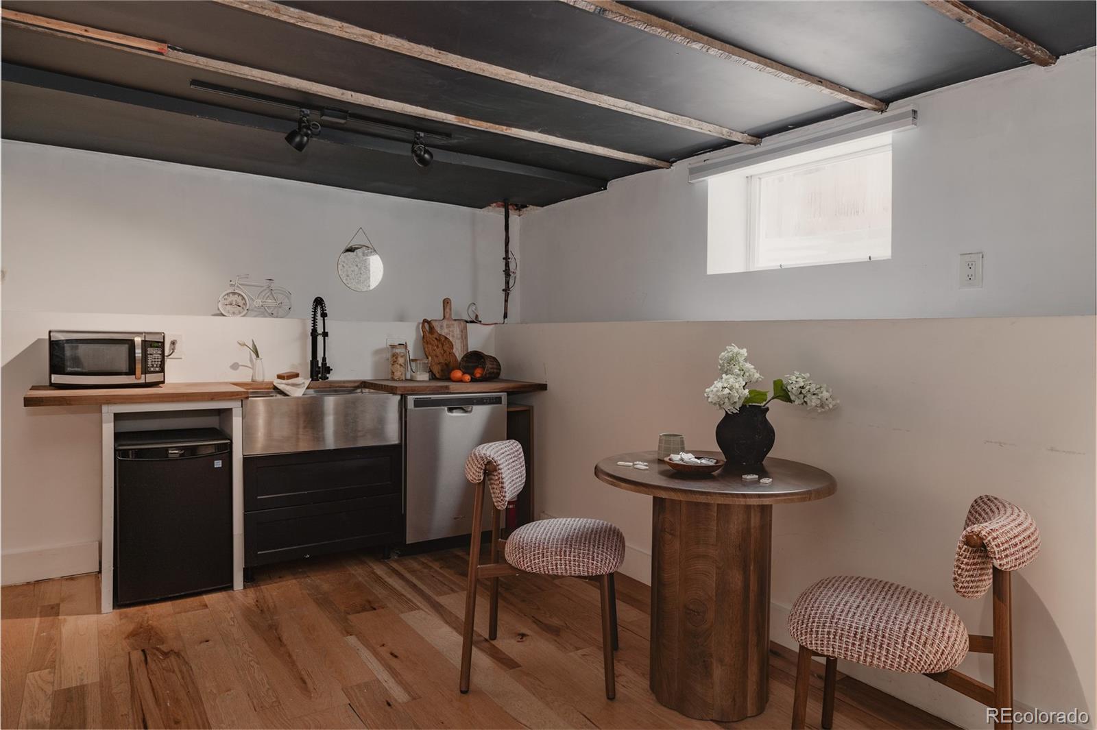 MLS Image #33 for 1679 s grant street,denver, Colorado