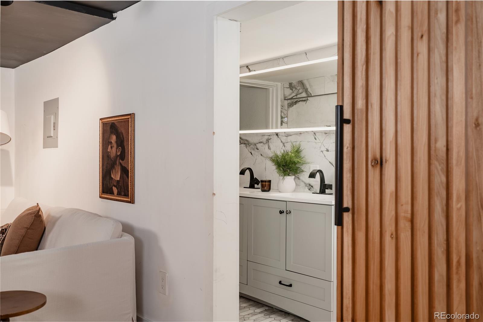 MLS Image #37 for 1679 s grant street,denver, Colorado