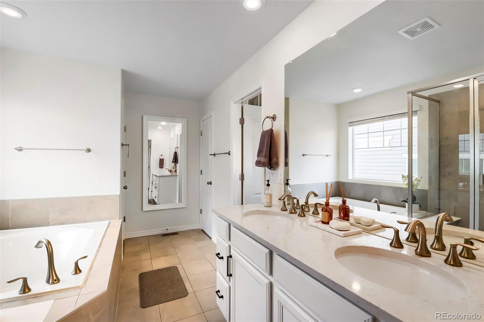 MLS Image #18 for 16323  fillmore street,thornton, Colorado