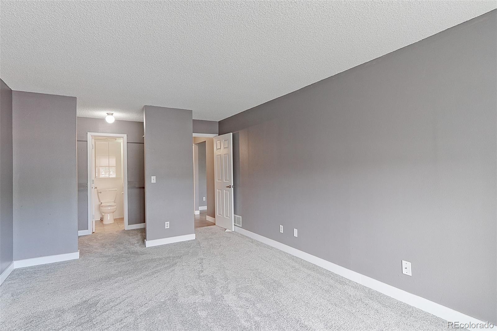 MLS Image #14 for 12645 e pacific circle,aurora, Colorado