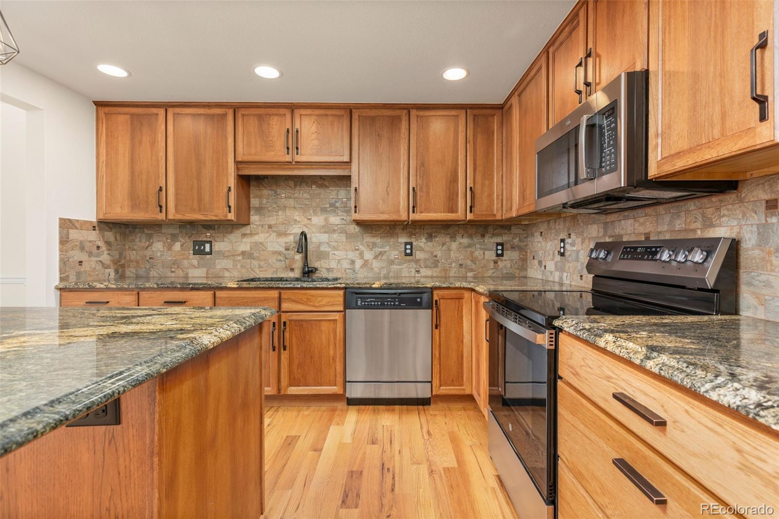 MLS Image #10 for 6542  iris street,arvada, Colorado