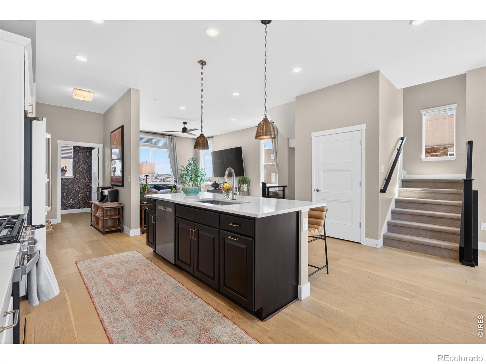 MLS Image #13 for 2250 s mcintyre street,lakewood, Colorado