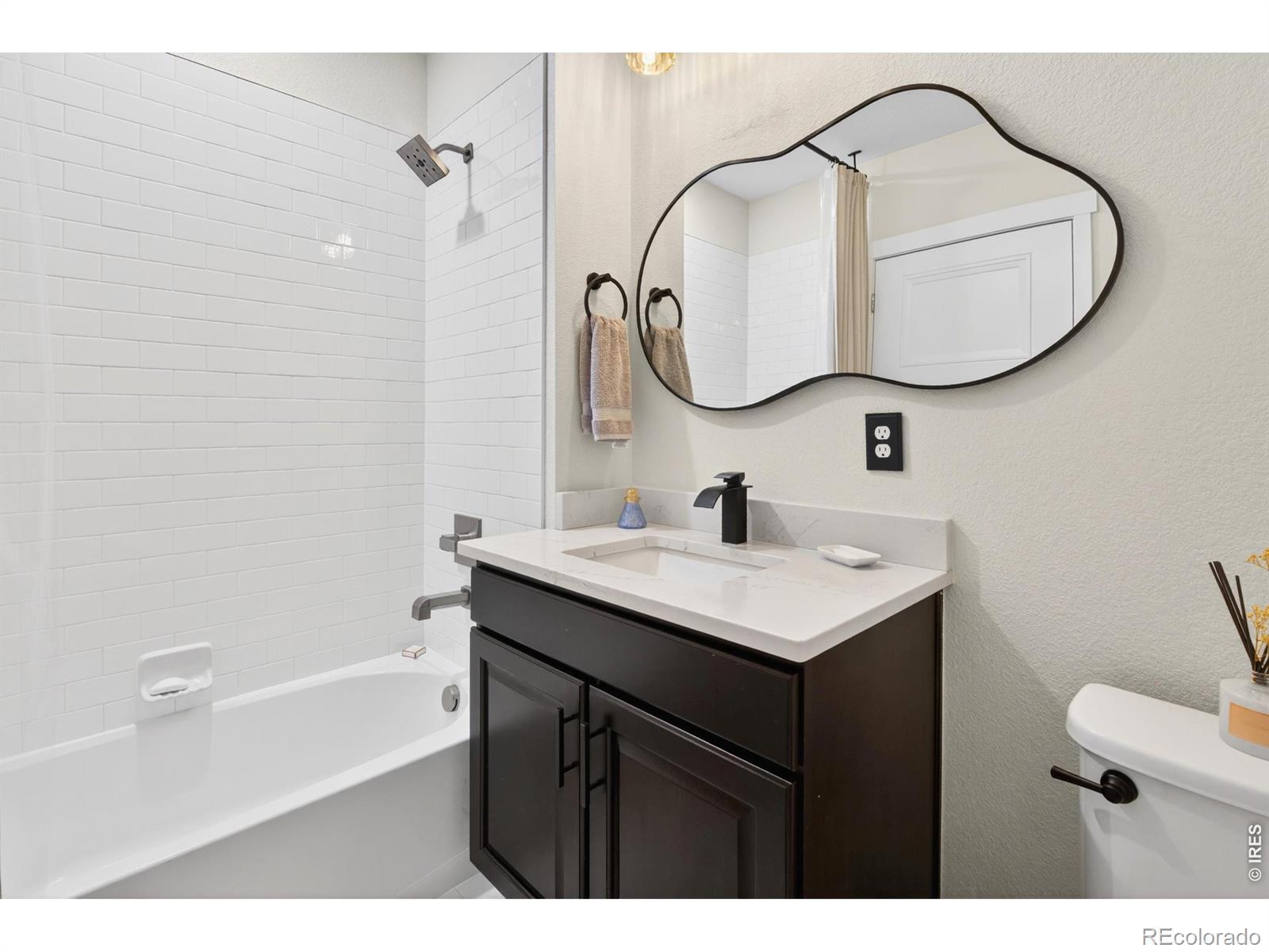 MLS Image #29 for 2250 s mcintyre street,lakewood, Colorado