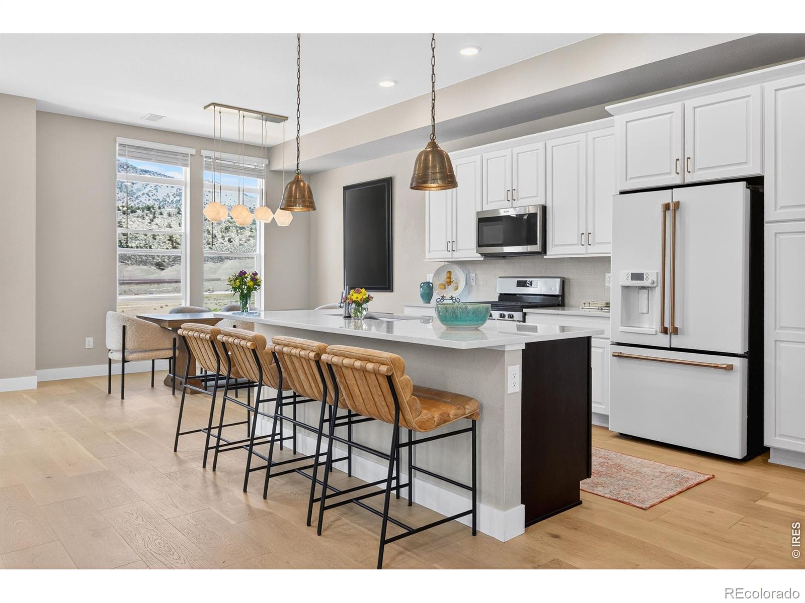 MLS Image #5 for 2250 s mcintyre street,lakewood, Colorado