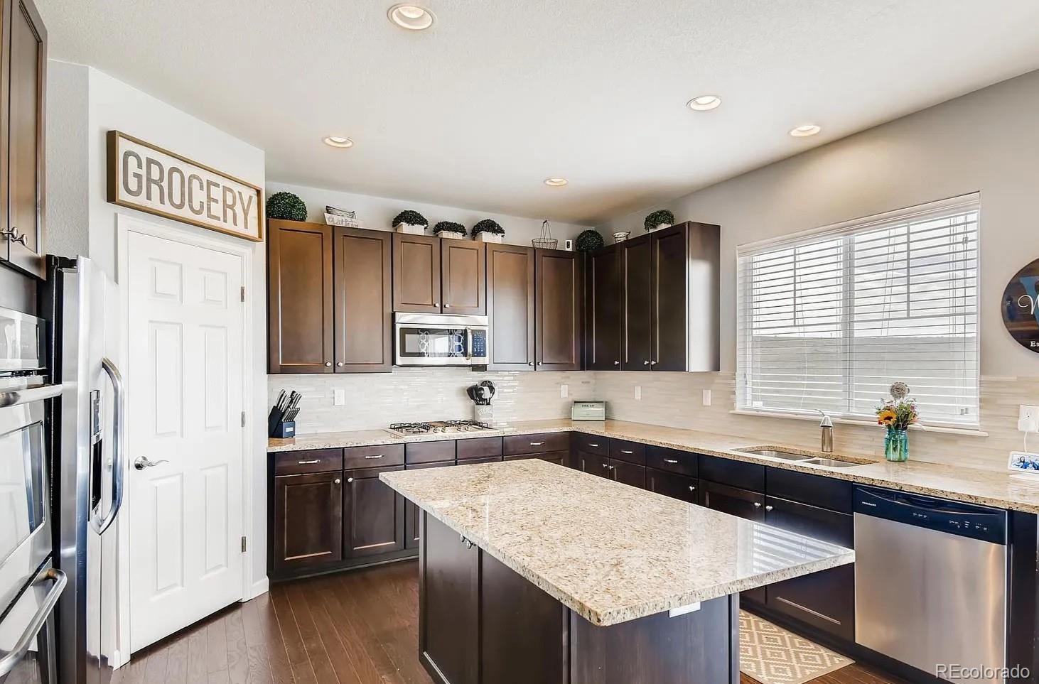 MLS Image #26 for 6335 s harvest street,aurora, Colorado