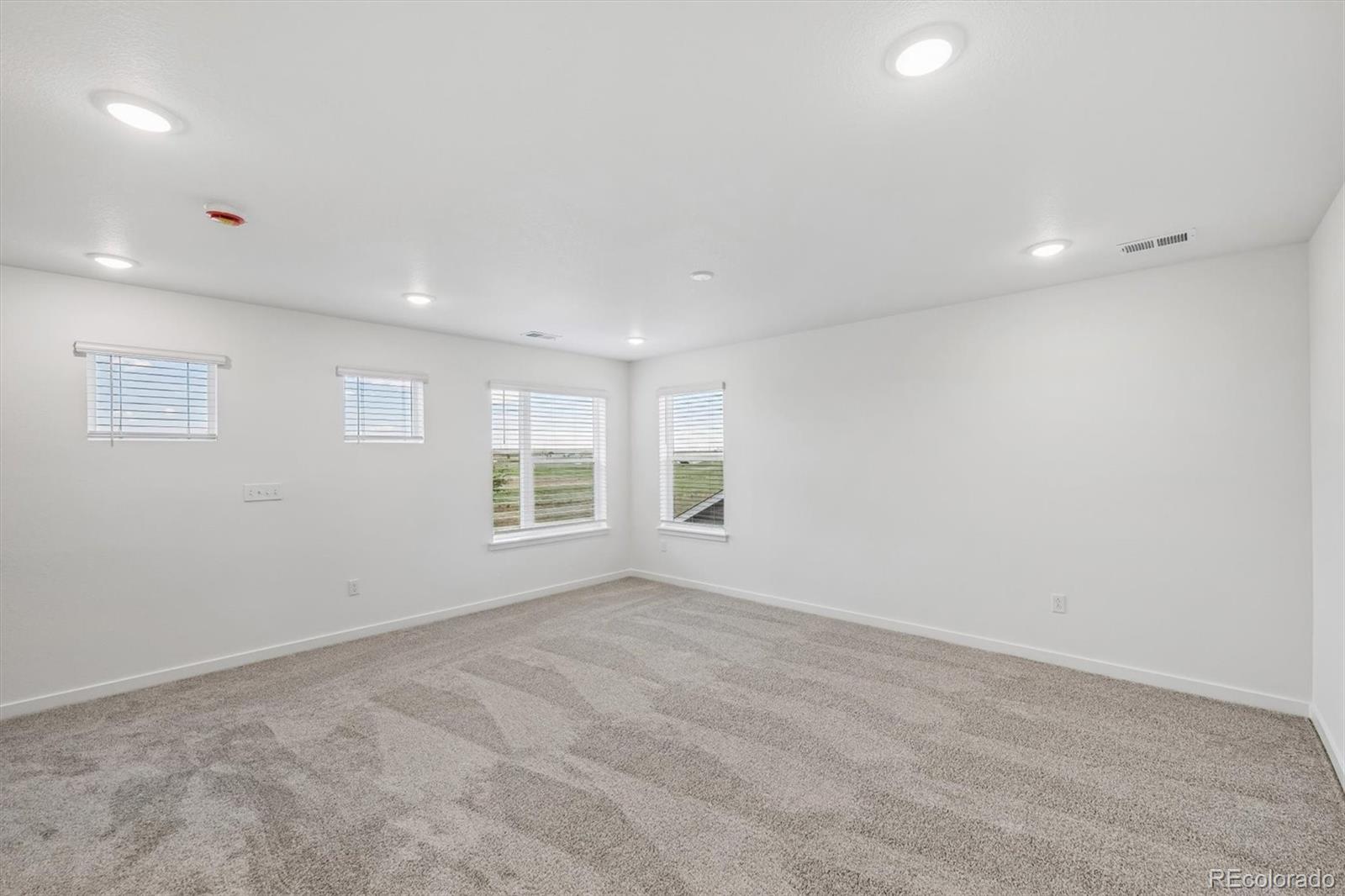 MLS Image #14 for 3731 n hayleyville street,aurora, Colorado