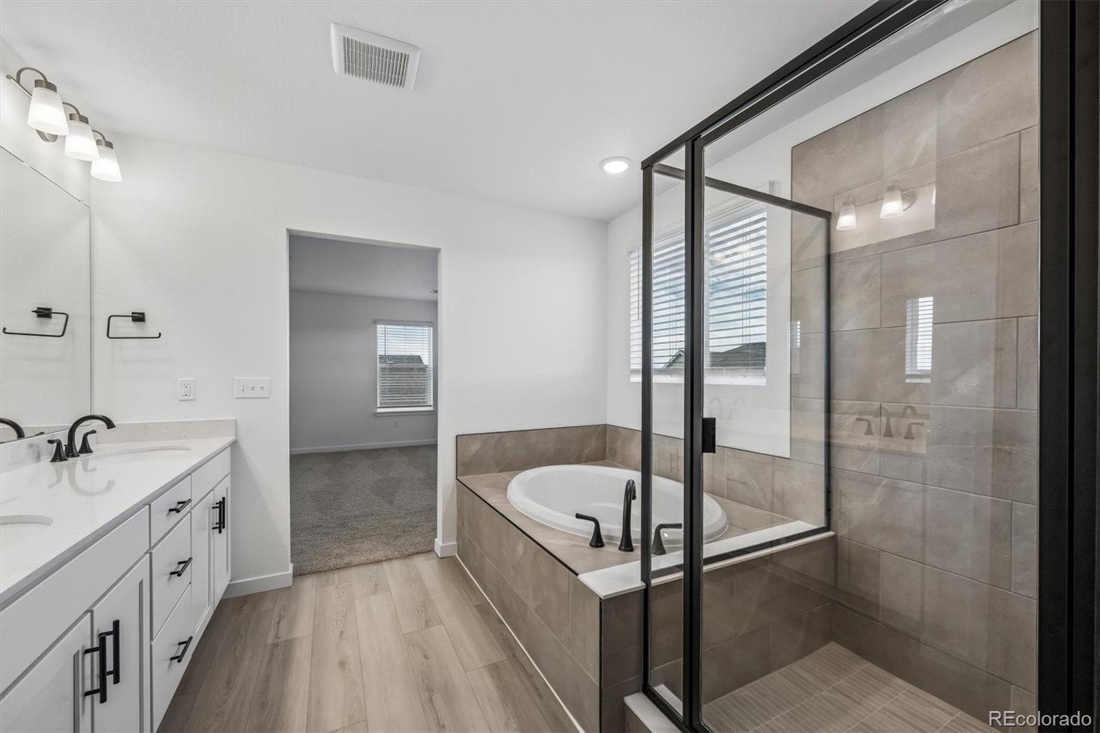 MLS Image #17 for 3731 n hayleyville street,aurora, Colorado