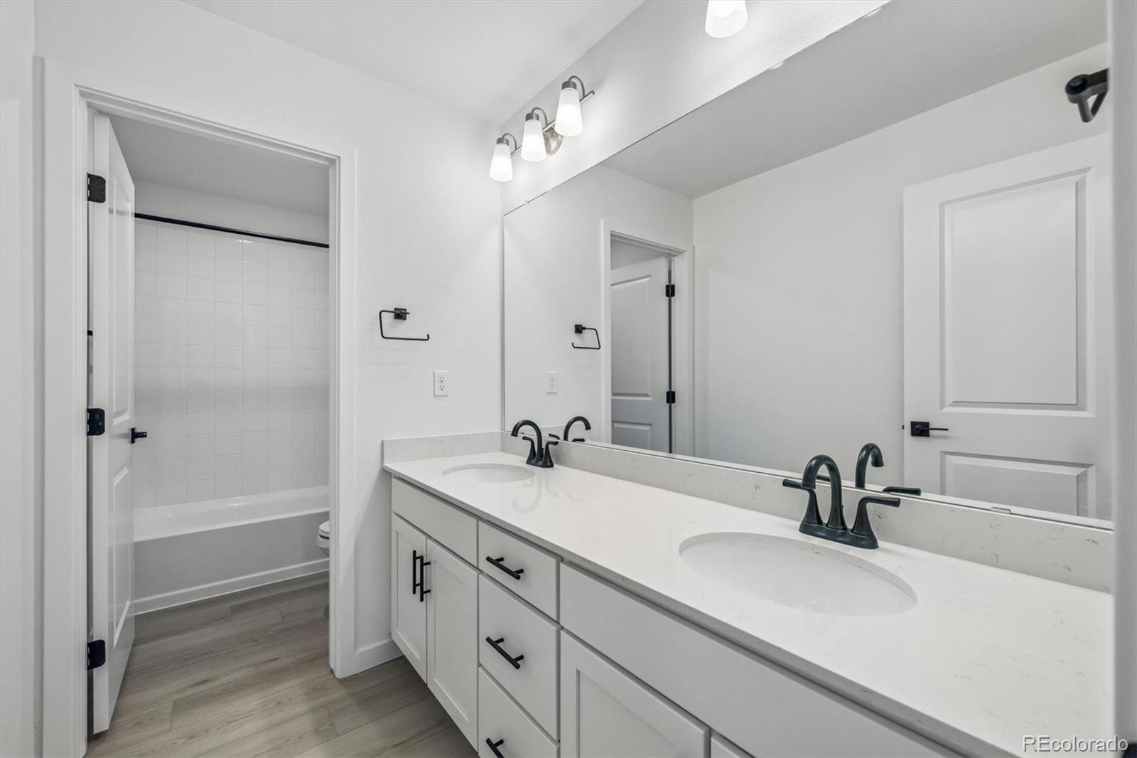 MLS Image #19 for 3731 n hayleyville street,aurora, Colorado