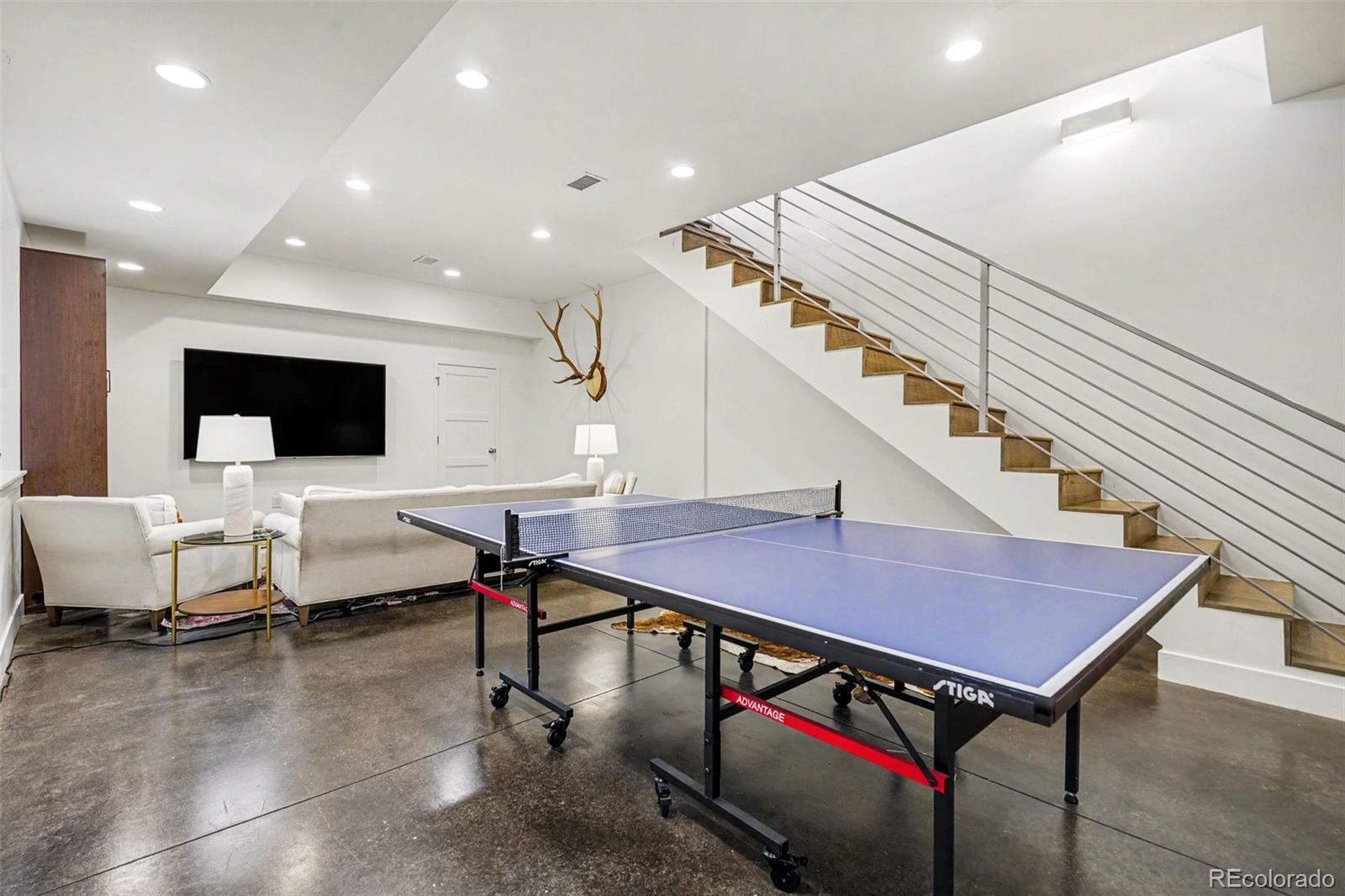 MLS Image #25 for 2538 n clarkson street,denver, Colorado